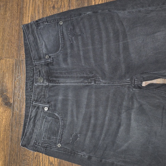 American Eagle Mom Straight Jeans Size 4 - Picture 7 of 8